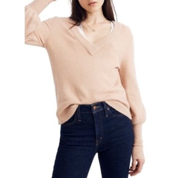 Madewell Sweaters - Madewell Blush Pink V-Neck Sweater